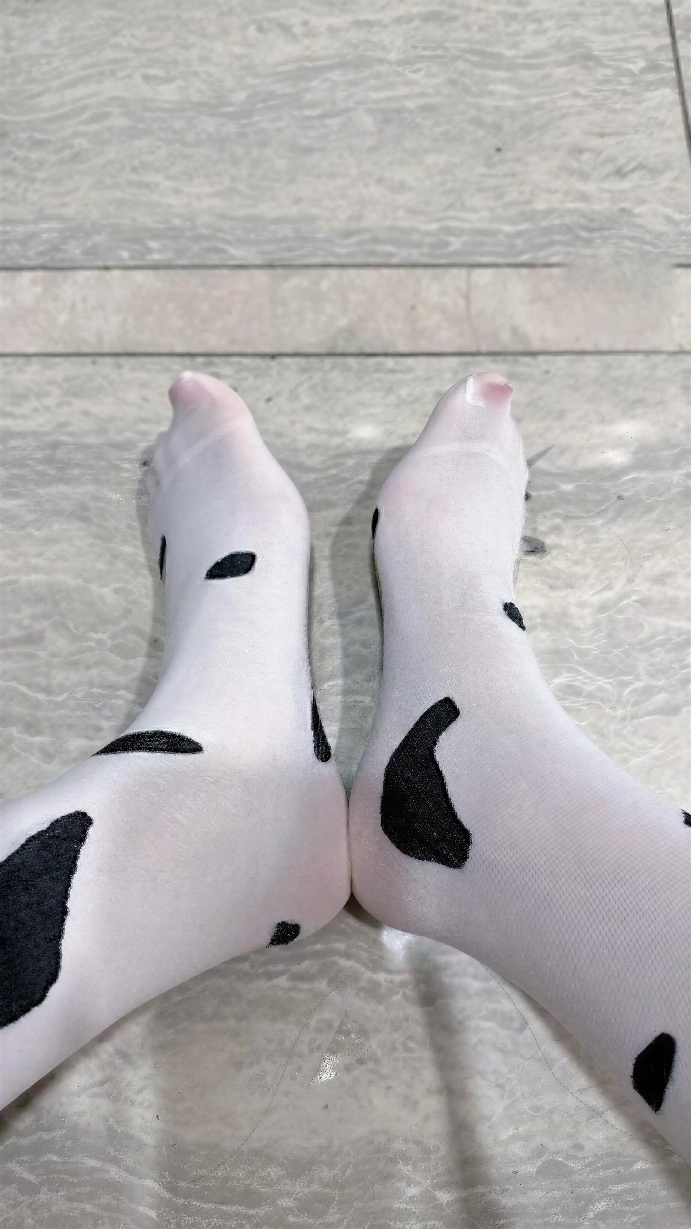 琳琳小公主 – 奶牛套装 18P